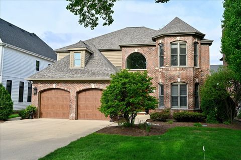 Photo of 602 S Sunnyside Avenue, Elmhurst, IL 60126 (MLS # 12628466)