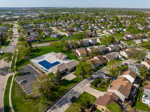 Tiny photo for 618 Glenhurst Court, Romeoville, IL 60446 (MLS # 12627686)