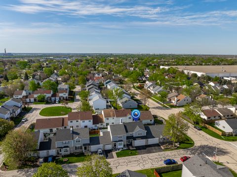Tiny photo for 618 Glenhurst Court, Romeoville, IL 60446 (MLS # 12627686)