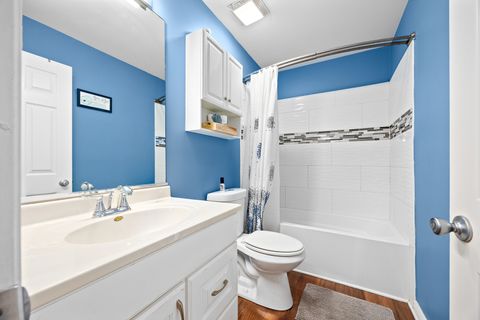 Tiny photo for 618 Glenhurst Court, Romeoville, IL 60446 (MLS # 12627686)