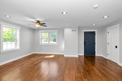 Tiny photo for 1112 Vinewood Avenue, Willow Springs, IL 60480 (MLS # 12463426)