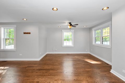Tiny photo for 1112 Vinewood Avenue, Willow Springs, IL 60480 (MLS # 12463426)