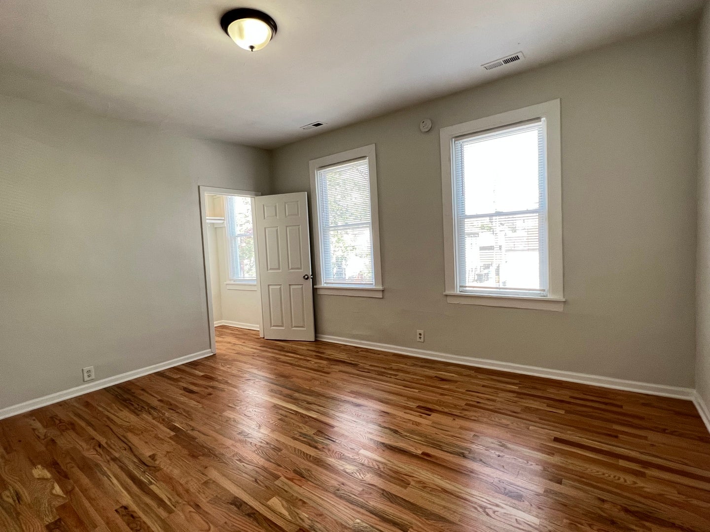 1151 W 19TH Street