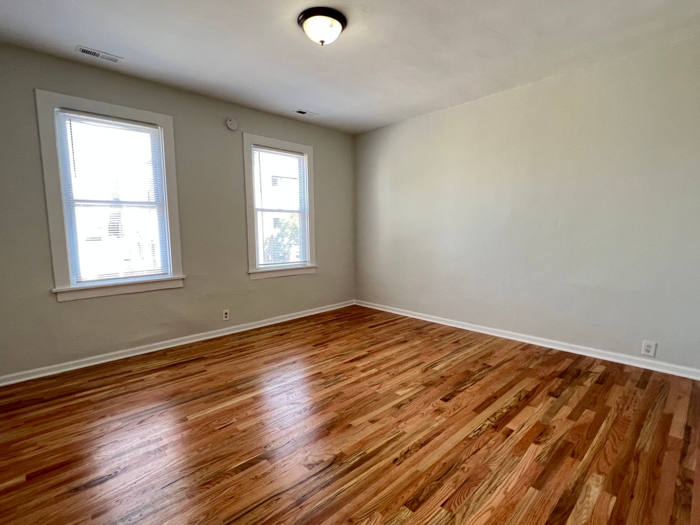 1151 W 19TH Street