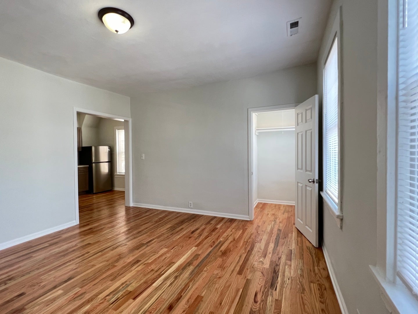 1151 W 19TH Street
