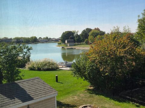 Tiny photo for 601 Edgewater Drive, Minooka, IL 60447 (MLS # 12468918)