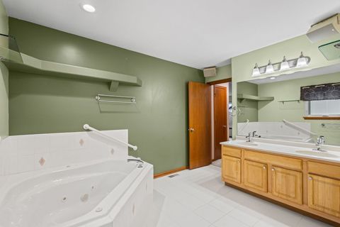 Tiny photo for 601 Edgewater Drive, Minooka, IL 60447 (MLS # 12468918)