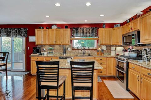 Tiny photo for 601 Edgewater Drive, Minooka, IL 60447 (MLS # 12468918)