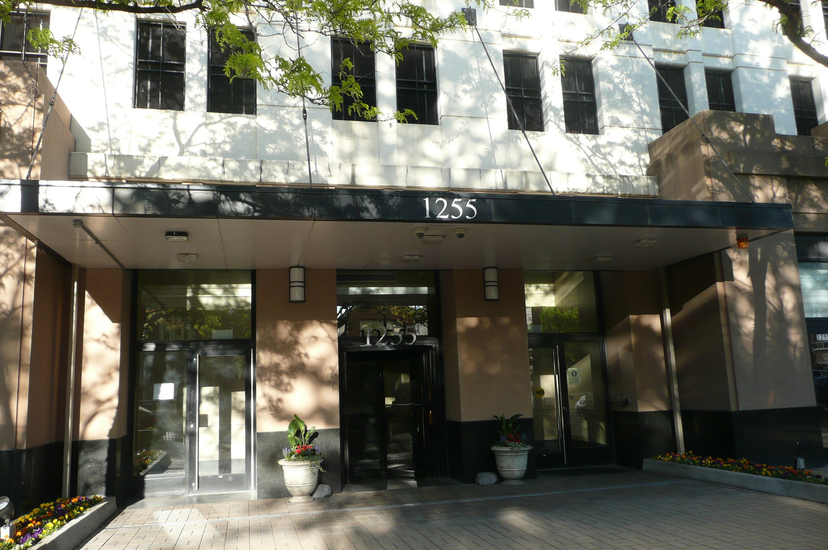 1255 S STATE Street 1606