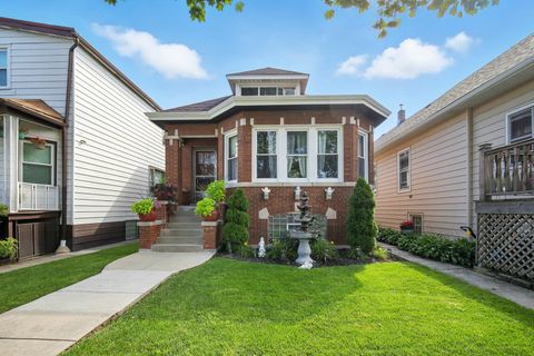 6235 S Komensky Avenue Chicago IL 60629