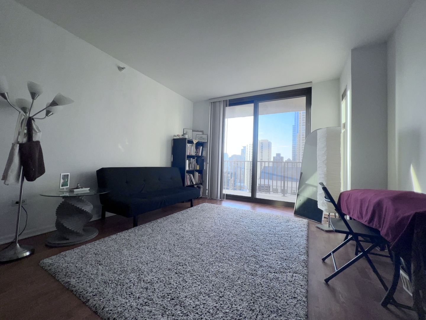 635 N Dearborn Street 2003