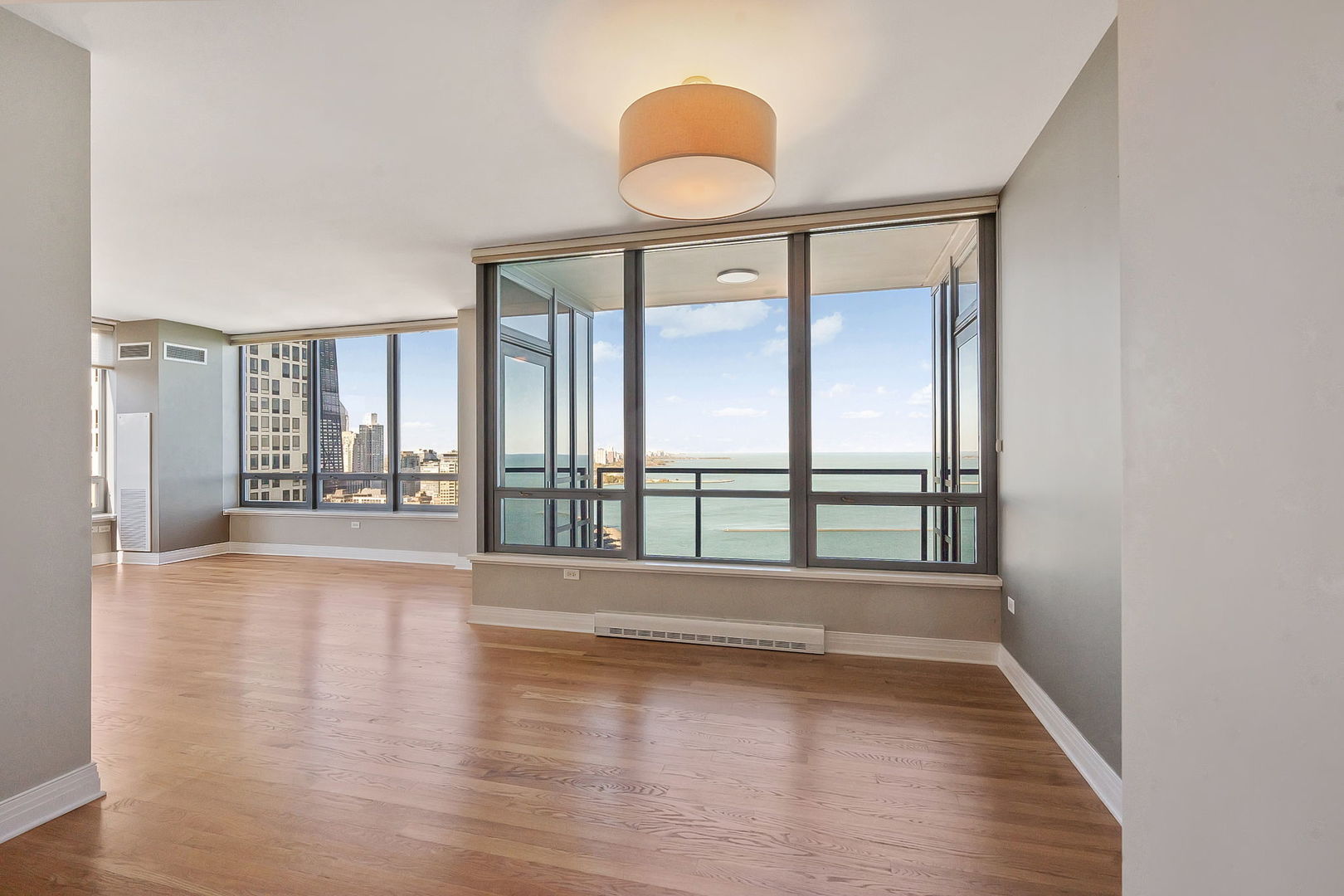 600 N Lake Shore Drive 3701