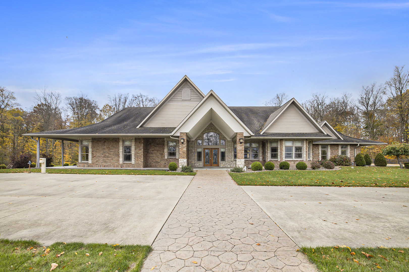 Listing image 1