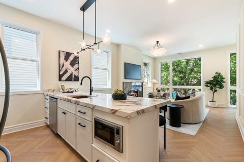 Tiny photo for 3329 N Whipple Street #1, Chicago, IL 60618 (MLS # 12732847)