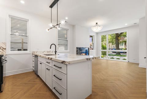 Tiny photo for 3329 N Whipple Street #1, Chicago, IL 60618 (MLS # 12732847)
