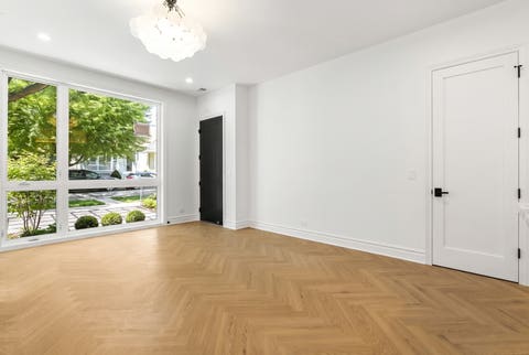Tiny photo for 3329 N Whipple Street #1, Chicago, IL 60618 (MLS # 12732847)