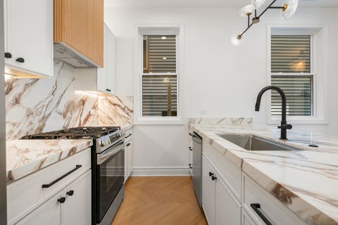 Tiny photo for 3329 N Whipple Street #1, Chicago, IL 60618 (MLS # 12732847)
