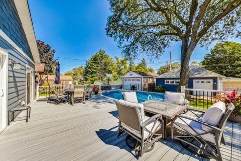 Tiny photo for 5613 N Nottingham Avenue, Chicago, IL 60631 (MLS # 12628659)