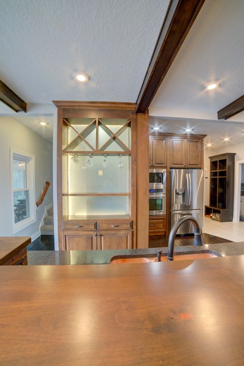 Tiny photo for 2267 Saint Andrews Circle, Bettendorf, IA 52722 (MLS # 12620086)