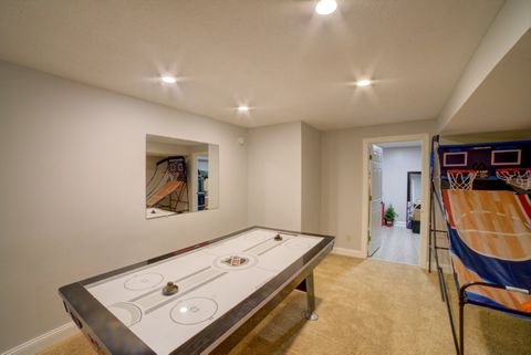 Tiny photo for 2267 Saint Andrews Circle, Bettendorf, IA 52722 (MLS # 12620086)