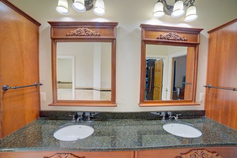 Tiny photo for 2267 Saint Andrews Circle, Bettendorf, IA 52722 (MLS # 12620086)