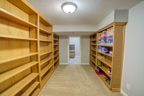 Tiny photo for 2267 Saint Andrews Circle, Bettendorf, IA 52722 (MLS # 12620086)