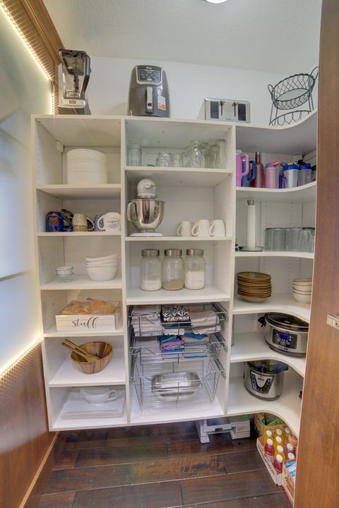 Tiny photo for 2267 Saint Andrews Circle, Bettendorf, IA 52722 (MLS # 12620086)