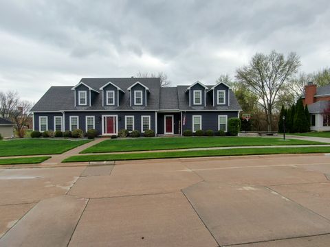 Tiny photo for 2267 Saint Andrews Circle, Bettendorf, IA 52722 (MLS # 12620086)