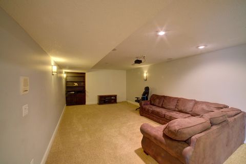 Tiny photo for 2267 Saint Andrews Circle, Bettendorf, IA 52722 (MLS # 12620086)