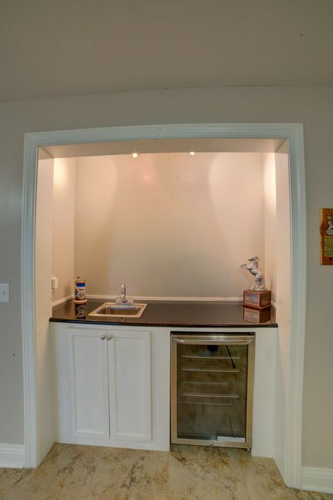 Tiny photo for 2267 Saint Andrews Circle, Bettendorf, IA 52722 (MLS # 12620086)