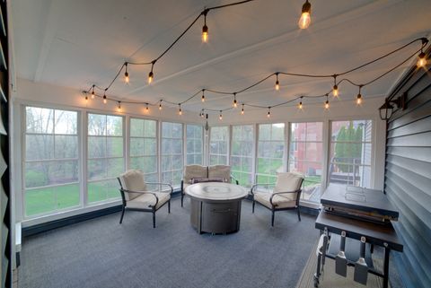 Tiny photo for 2267 Saint Andrews Circle, Bettendorf, IA 52722 (MLS # 12620086)