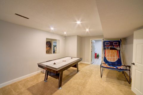 Tiny photo for 2267 Saint Andrews Circle, Bettendorf, IA 52722 (MLS # 12620086)