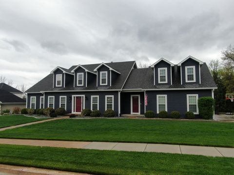 Tiny photo for 2267 Saint Andrews Circle, Bettendorf, IA 52722 (MLS # 12620086)