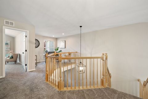 Tiny photo for 1963 Misty Ridge Court #1963, Aurora, IL 60503 (MLS # 12509071)