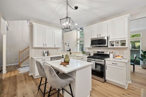 Tiny photo for 1963 Misty Ridge Court #1963, Aurora, IL 60503 (MLS # 12509071)