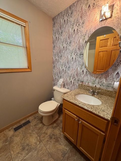 Tiny photo for 605 Morningside Drive, Chenoa, IL 61726 (MLS # 12440351)