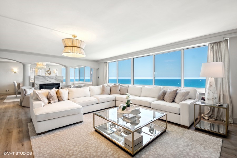 1440 N Lake Shore Drive 34AC