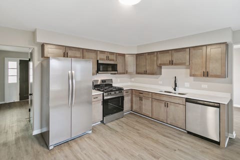 Tiny photo for 18135 Cherrywood Lane, Homewood, IL 60430 (MLS # 12687461)
