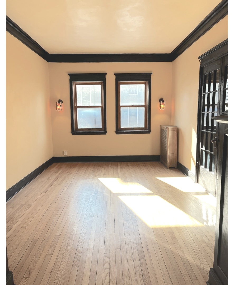 5716 S KENWOOD Avenue 1