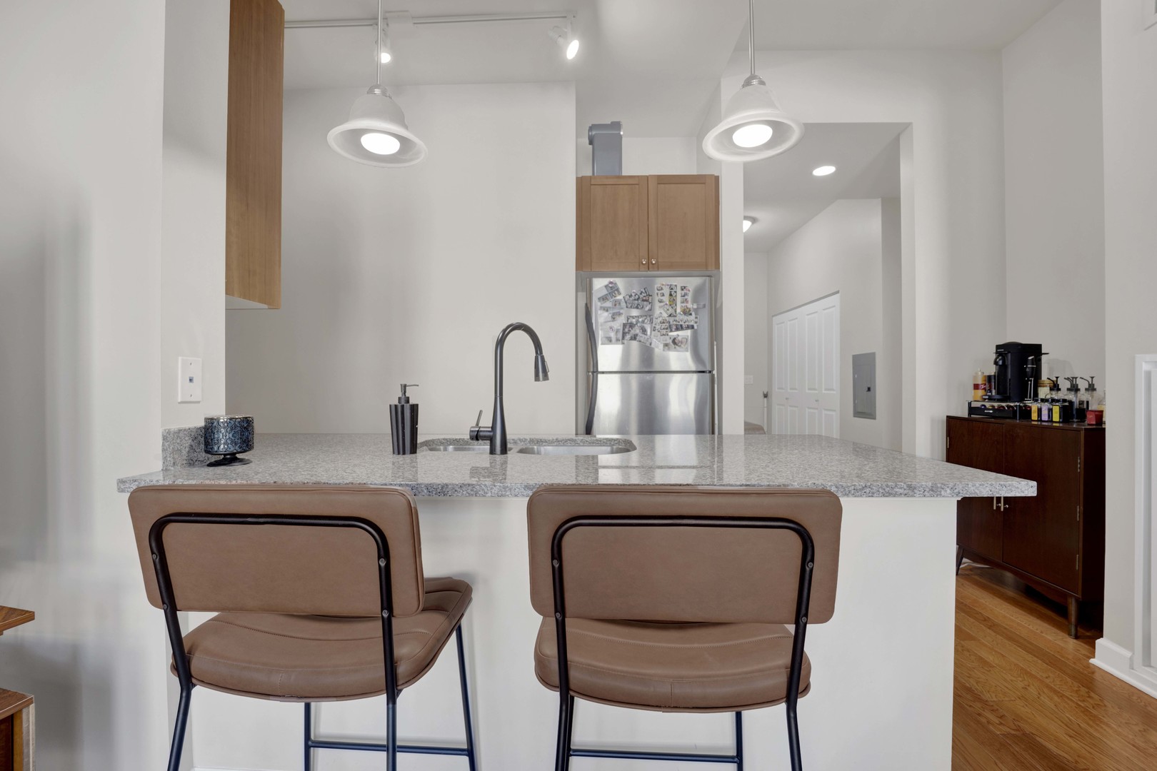 1400 S Michigan Avenue 603