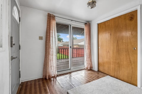 Tiny photo for 4916 N Rutherford Avenue, Chicago, IL 60656 (MLS # 12718398)