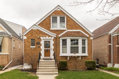 Photo of 4741 S Kildare Avenue, Chicago, IL 60632 (MLS # 12618210)
