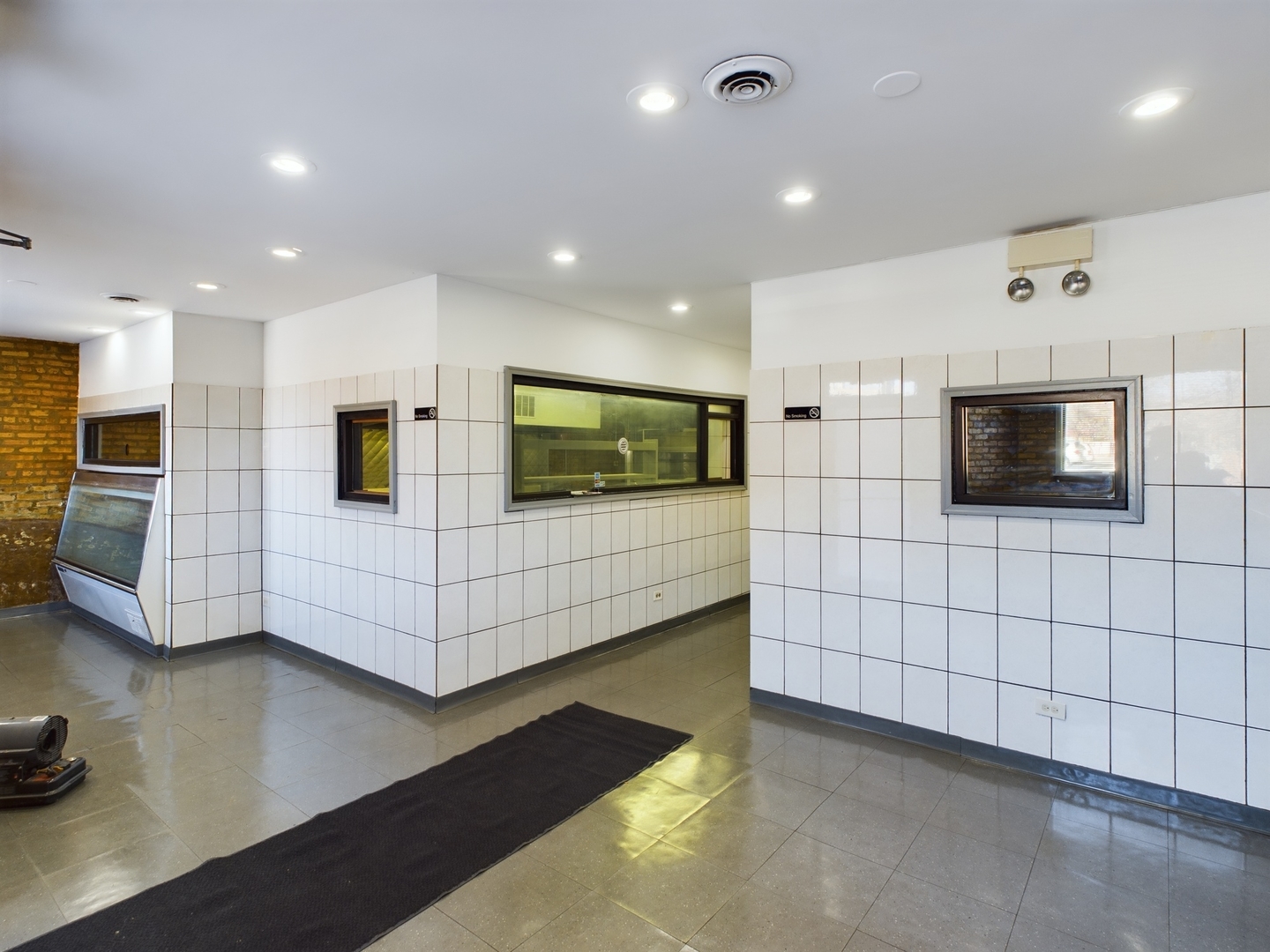 5419 W Madison Street