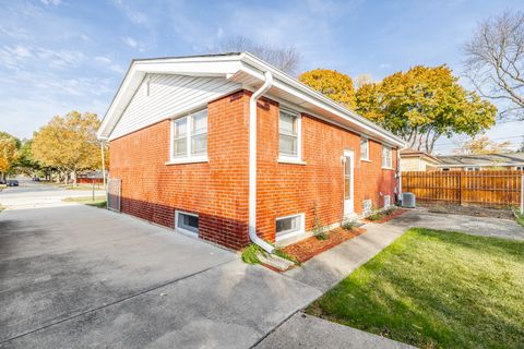 A home in Des Plaines