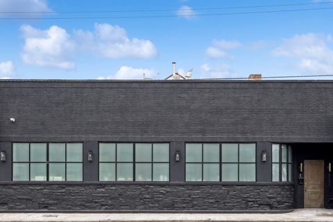 Photo of 2733 N Pulaski Road, Chicago, IL 60639 (MLS # 12419964)