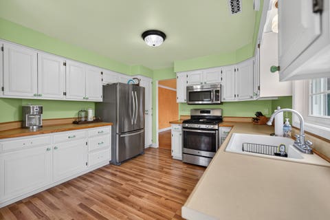 Tiny photo for 550 Bradbury Lane #550, Geneva, IL 60134 (MLS # 12734397)