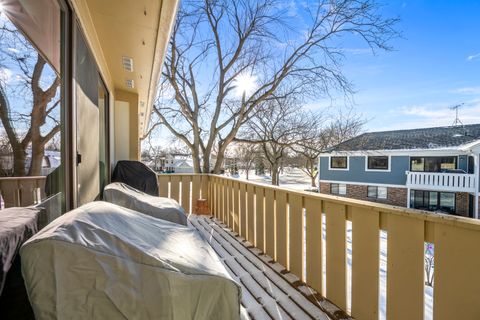 Tiny photo for 1133 Hawthorne Court #A2, Wheeling, IL 60090 (MLS # 12550065)