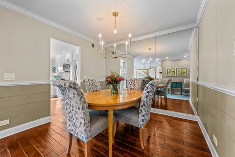 Tiny photo for 1133 Hawthorne Court #A2, Wheeling, IL 60090 (MLS # 12550065)