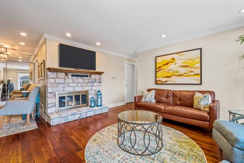 Tiny photo for 1133 Hawthorne Court #A2, Wheeling, IL 60090 (MLS # 12550065)