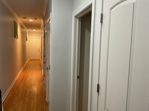 7325 N Oakley Avenue 1